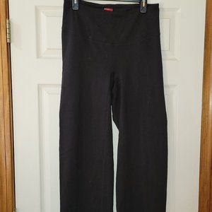 Spanx Black Slim-X Flare Leg Pants 1X Washed Once Never Worn Excellent Condition